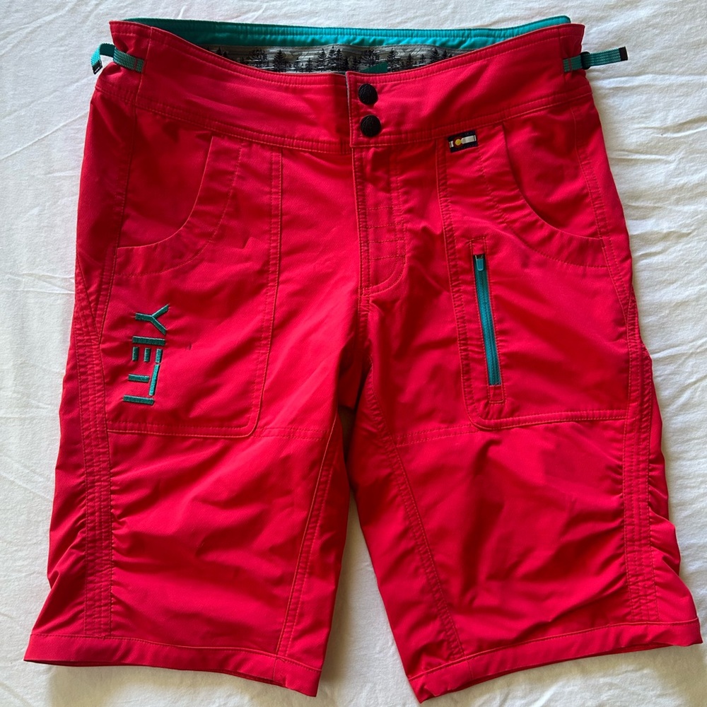 Yeti Cycles Women's nori  Bike Shorts